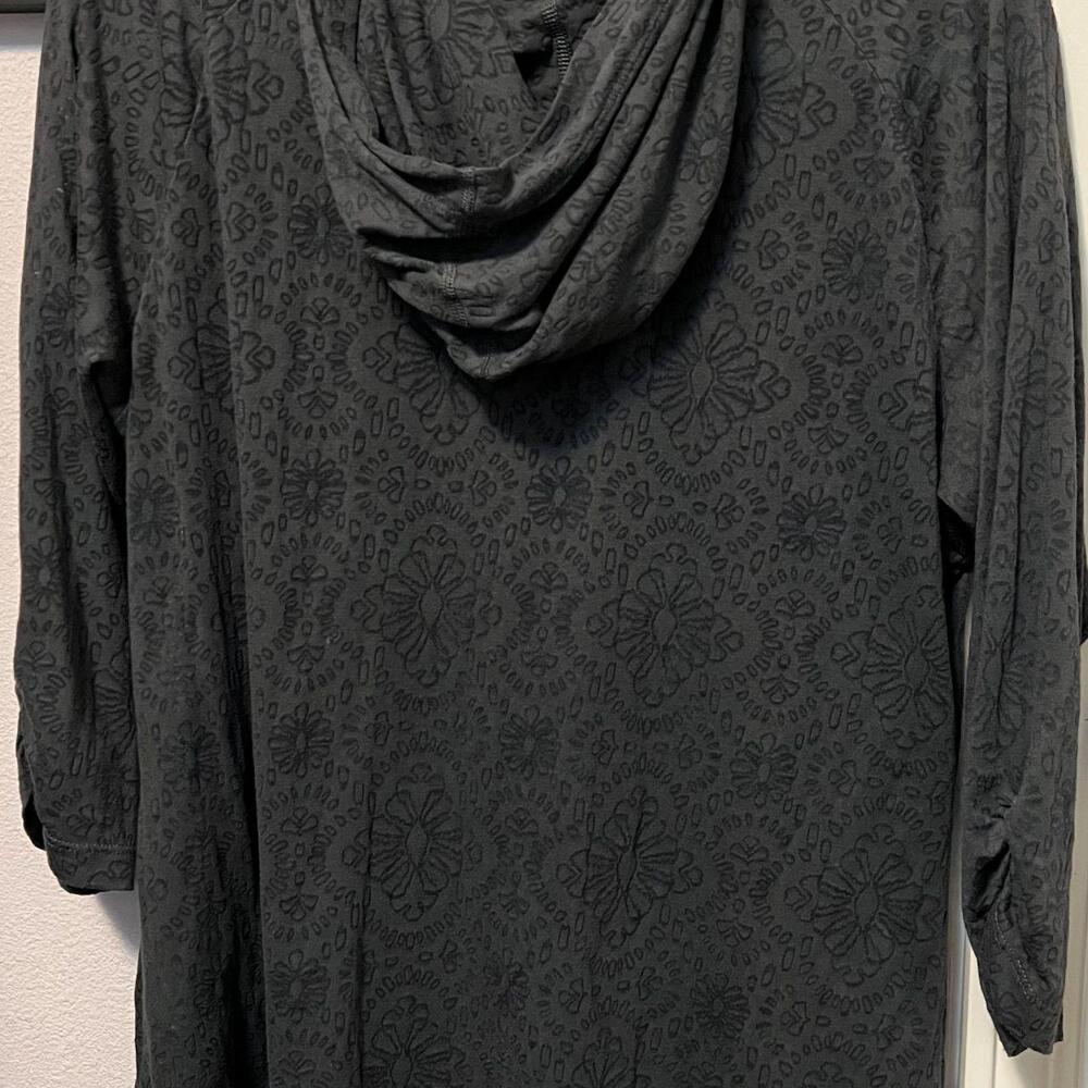 Columbia Women’s Charcoal Colored Floral Burnout Hoodie Top Long-Sleeve Pullover image 2